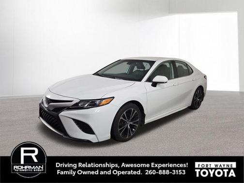2020 Toyota Camry SE