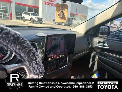 Blackberry Pearlcoat 2011 Dodge Durango Express