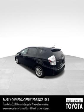 2014 Toyota Prius v Two