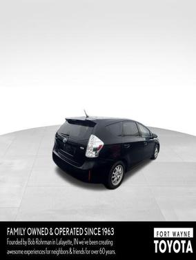 2014 Toyota Prius v Two