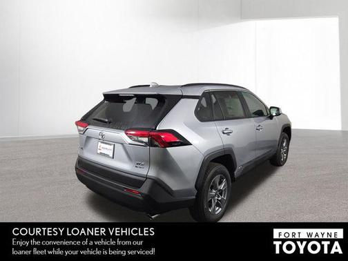 2025 Toyota RAV4 Hybrid XLE