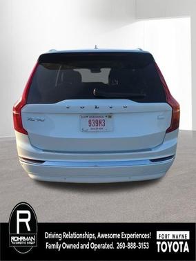 2023 Volvo XC90 Recharge Plug-In Hybrid T8 Ultimate Bright Theme 7-Seater