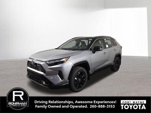 2025 Toyota RAV4 Hybrid SE