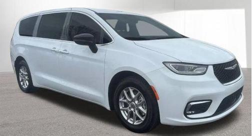 Bright White Clearcoat 2024 Chrysler Pacifica Touring L