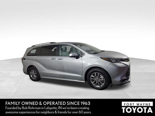 2024 Toyota Sienna XLE