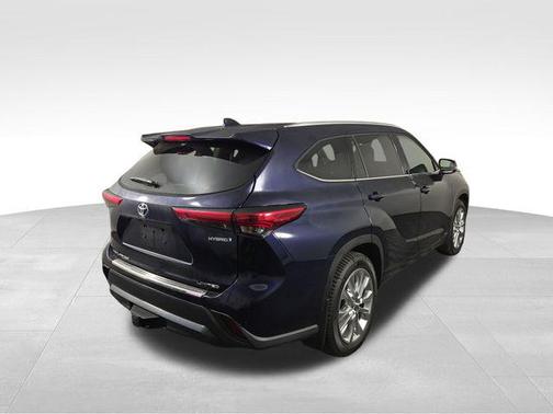 2023 Toyota Highlander Hybrid Limited