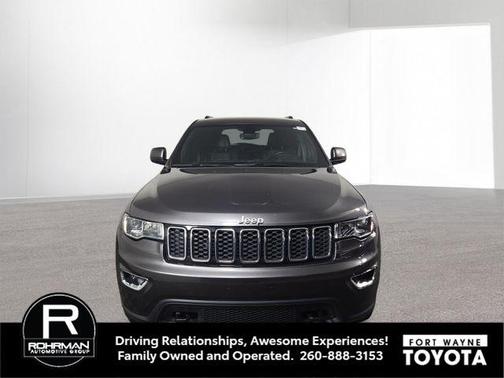 2020 Jeep Grand Cherokee Laredo