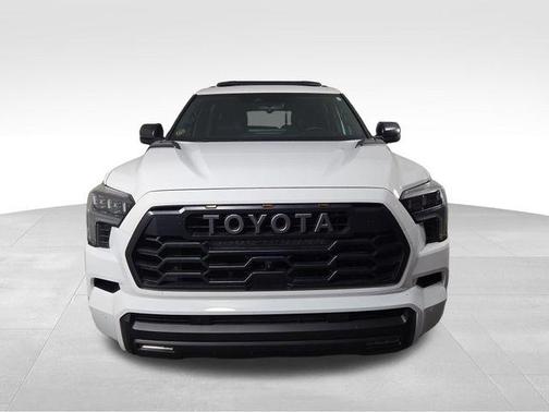 2025 Toyota Sequoia Base