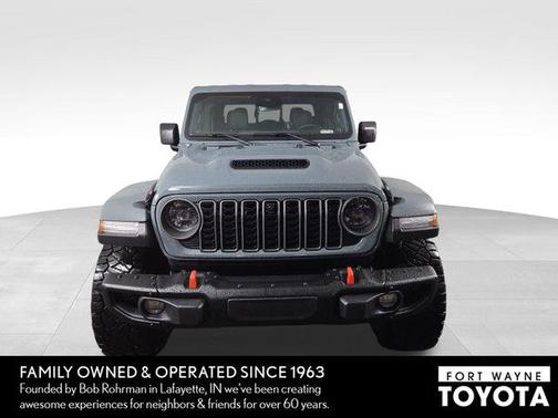 Anvil Clearcoat 2025 Jeep Gladiator Mojave X