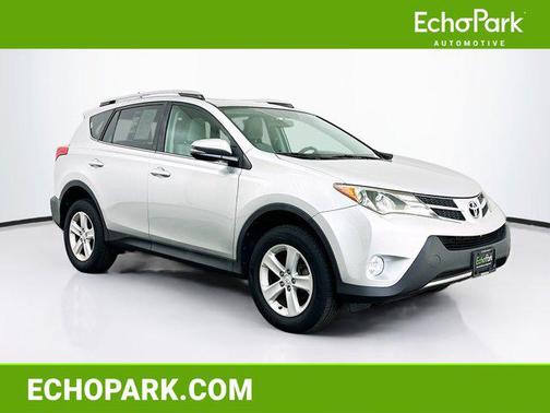 Classic Silver Metallic 2014 Toyota RAV4 XLE