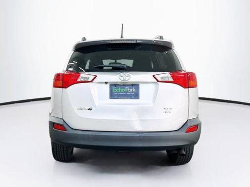 Classic Silver Metallic 2014 Toyota RAV4 XLE