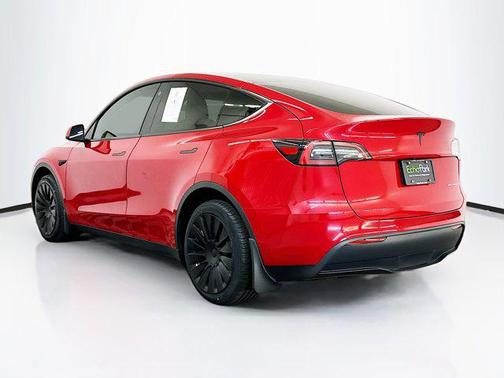 2022 Tesla Model Y Long Range Dual Motor All-Wheel Drive
