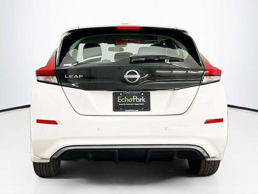2025 Nissan Leaf S