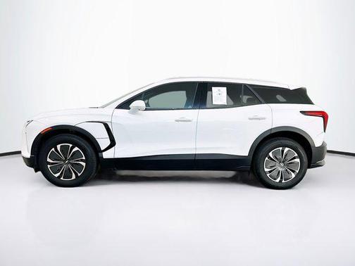 Summit White 2024 Chevrolet Blazer EV eAWD LT