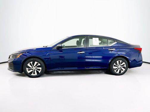 2024 Nissan Altima S FWD