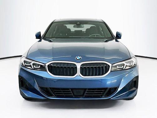 2025 BMW 330 xDrive