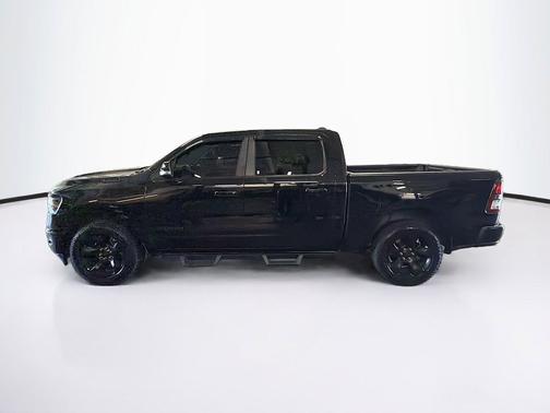 Diamond Black Crystal Pearlcoat 2019 RAM 1500 Big Horn