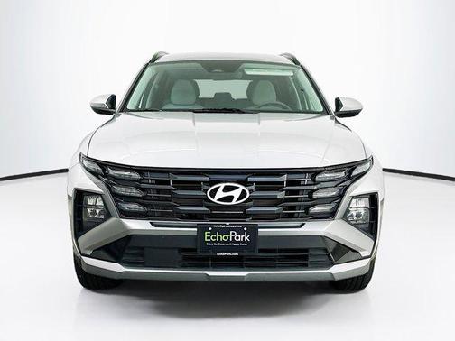 Shimmering Silver 2025 Hyundai TUCSON SEL