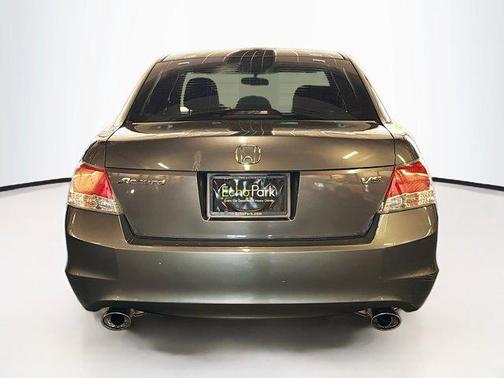 Polished Metal Metallic 2009 Honda Accord EX