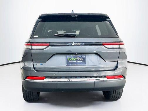 2022 Jeep Grand Cherokee 4xe Base