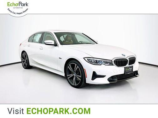2022 BMW 330e Base