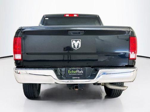 Brilliant Black Crystal Pearlcoat 2019 RAM 1500 Tradesman