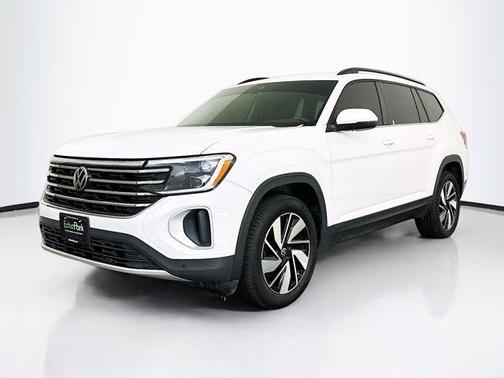 2025 Volkswagen Atlas 2.0T SE w/Technology 4MOTION