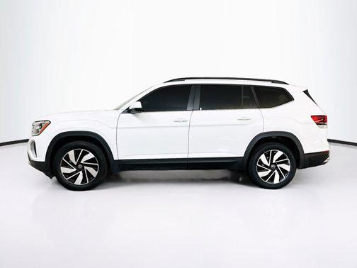 2025 Volkswagen Atlas 2.0T SE w/Technology 4MOTION