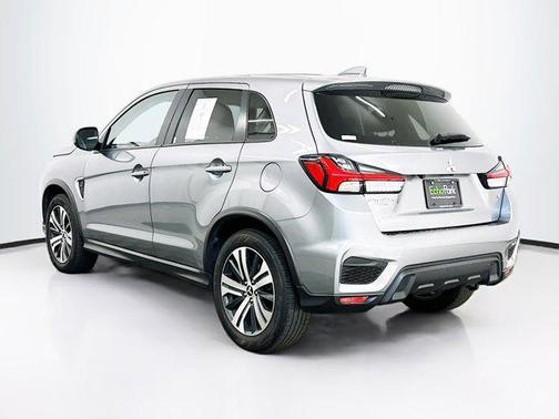 2024 Mitsubishi Outlander Sport SE