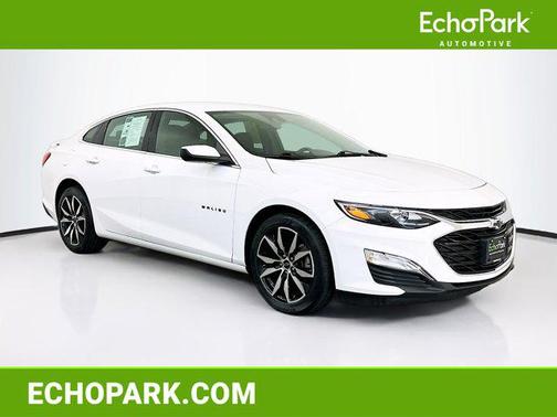 2025 Chevrolet Malibu FWD RS