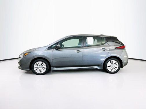 2025 Nissan Leaf S