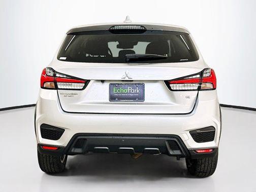 2024 Mitsubishi Outlander Sport SE