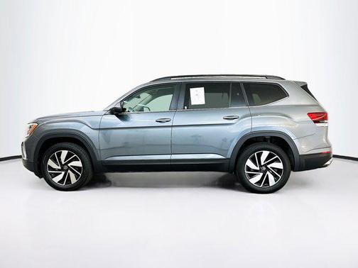 2025 Volkswagen Atlas 2.0T SE w/Technology 4MOTION