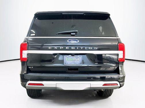 Agate Black Metallic 2024 Ford Expedition Max XLT