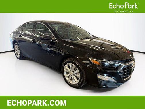 Mosaic Black Metallic 2024 Chevrolet Malibu FWD 1LT