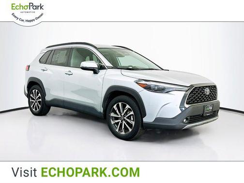 2024 Toyota Corolla Cross XLE