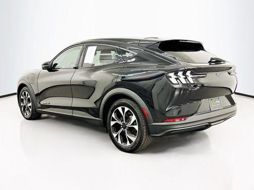 2024 Ford Mustang Mach-E Select