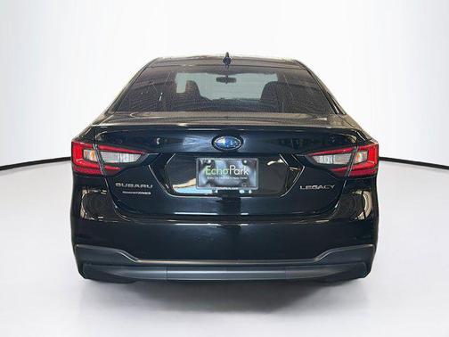 Crystal Black Silica 2024 Subaru Legacy Premium