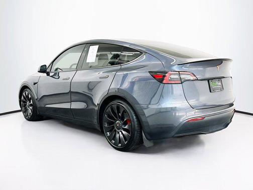 2022 Tesla Model Y Performance Dual Motor All-Wheel Drive