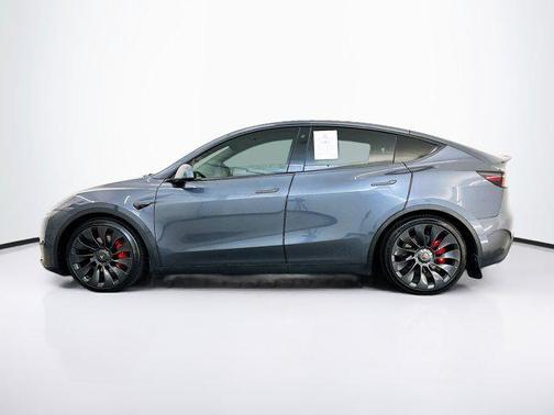 2022 Tesla Model Y Performance Dual Motor All-Wheel Drive