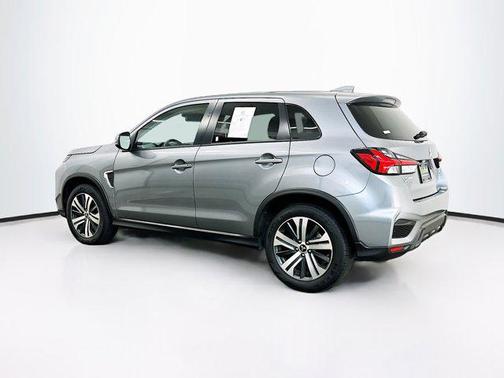 2024 Mitsubishi Outlander Sport SE