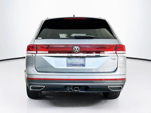2024 Volkswagen Atlas 2.0T SE w/Technology 4MOTION