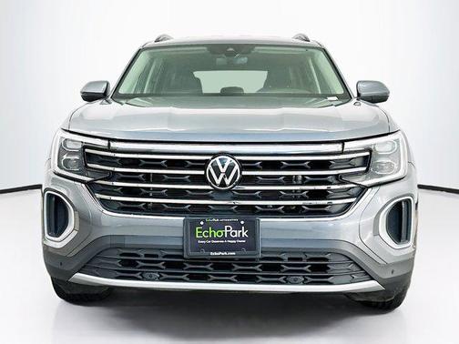 2024 Volkswagen Atlas 2.0T SE w/Technology 4MOTION