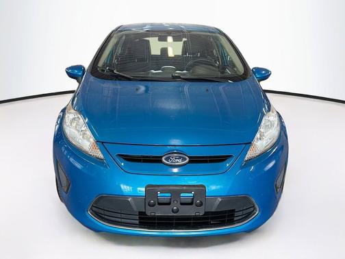 Black 2012 Ford Fiesta SE