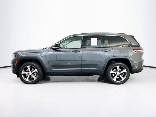 Baltic Gray Metallic Clearcoat 2022 Jeep Grand Cherokee 4xe Base
