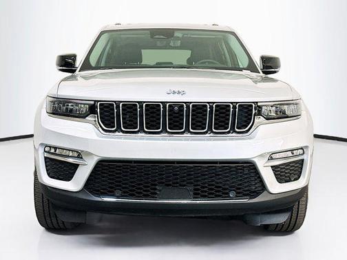 Silver Zynith 2023 Jeep Grand Cherokee 4xe Base