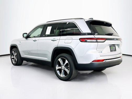 Silver Zynith 2023 Jeep Grand Cherokee 4xe Base