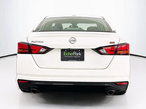 2023 Nissan Altima SR FWD