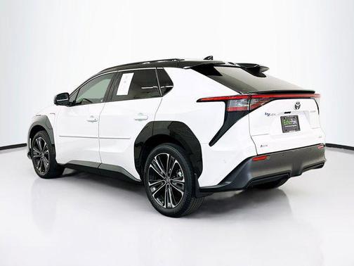 2024 Toyota bZ4X Limited