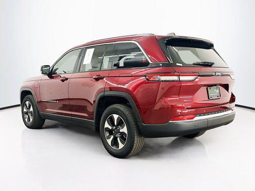 2023 Jeep Grand Cherokee 4xe Base